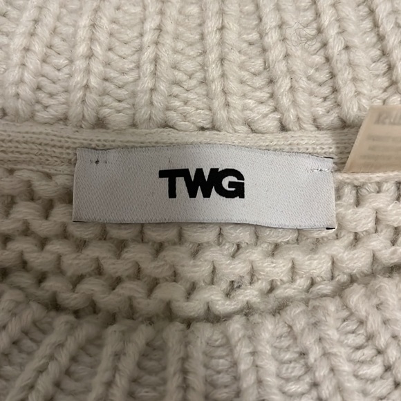 Chunky cream knit sweater - Picture 2 of 3